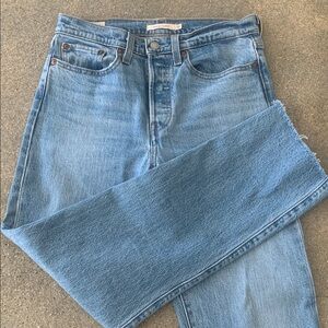 Levi’s Wedgie Straight